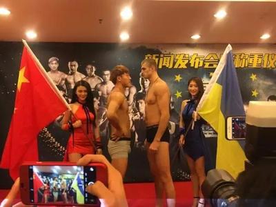 武林風年終盛典圓滿稱重，一龍奧宇全員就緒，明晚引爆格斗之夜